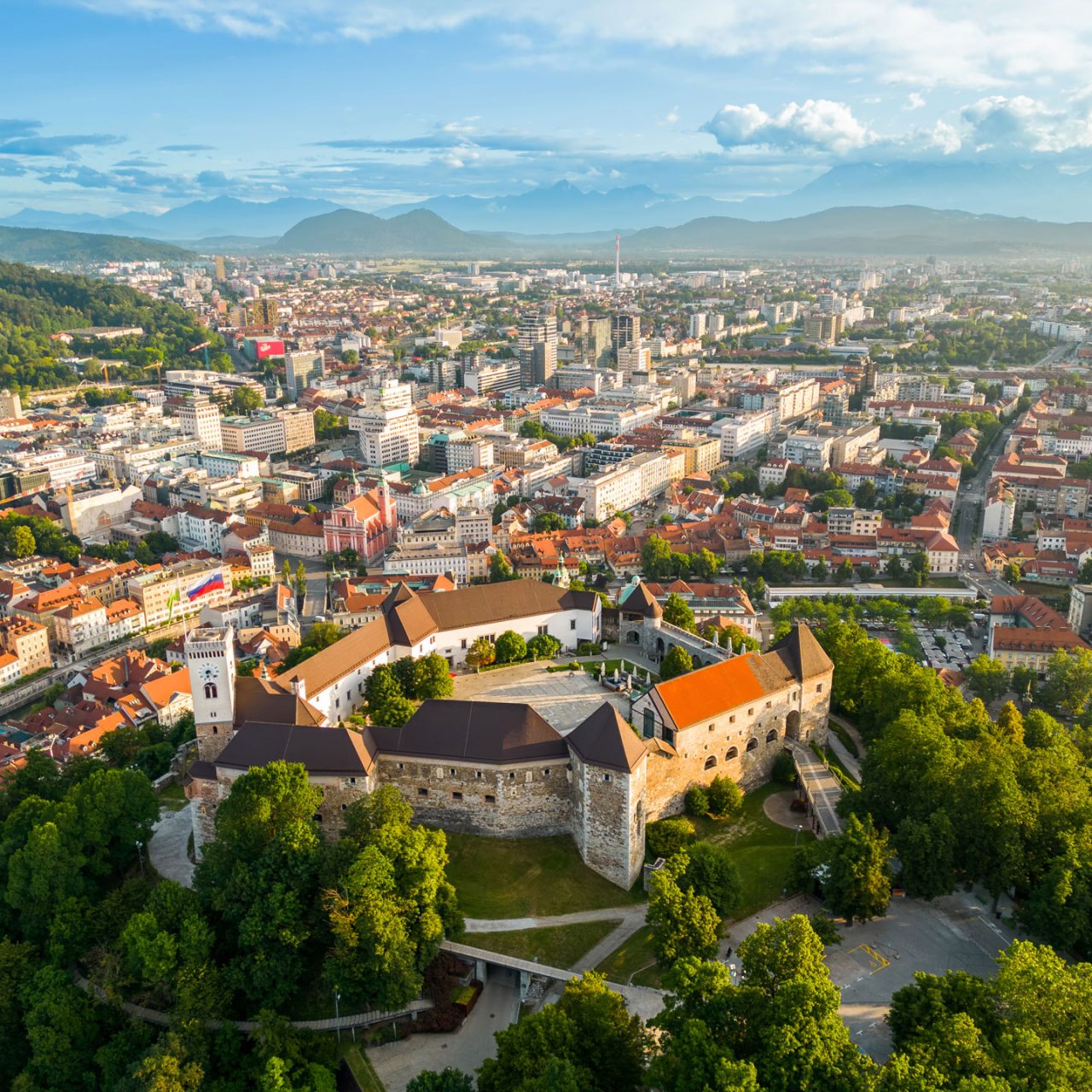 VOLČJI POTOK I LJUBLJANA