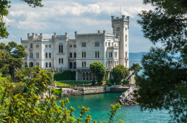Trst i dvorac Miramare